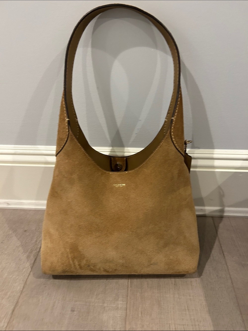Coach Suede Shoulder Hobo Brooklyn 28 in Tan